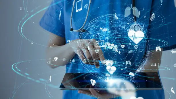 El Horizonte Digital de la Salud: Navegando las Tendencias Tecnológicas del Presente y Futuro