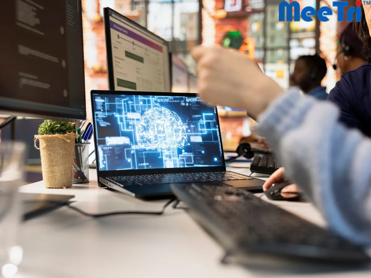Top 10 AI trends in software architecture for bespoke software